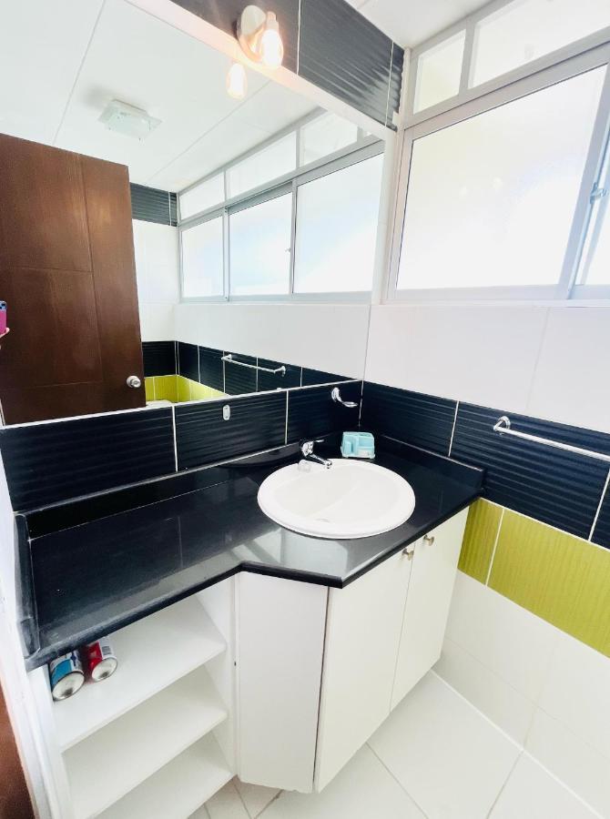 Apartamento Confortable Y Amplio Apartamento Duplex En Zona Centrica De Calacoto